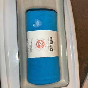 Manduka eQua yoga towel standard size